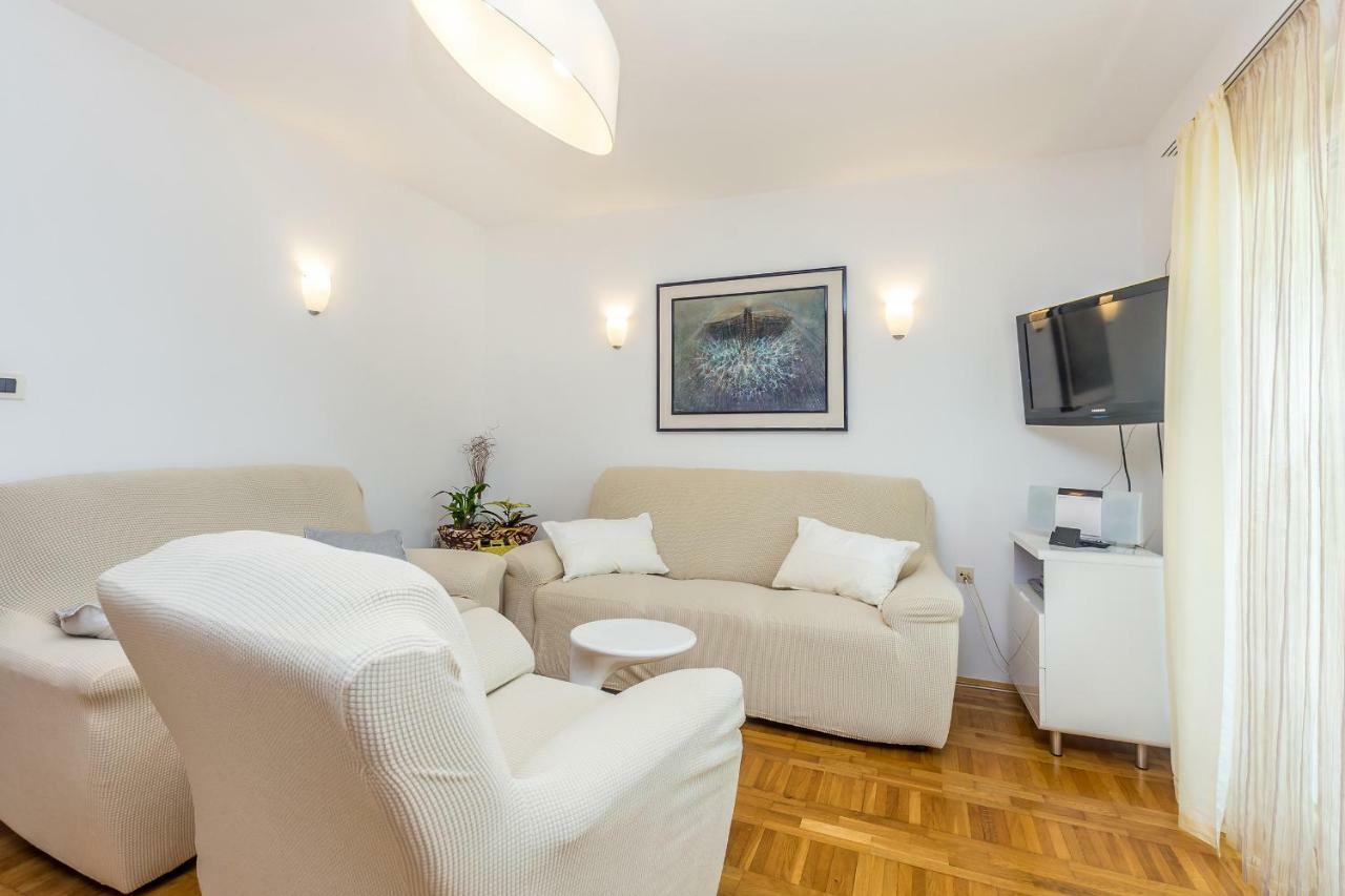 Apartments Marica Skrbcici Екстер'єр фото