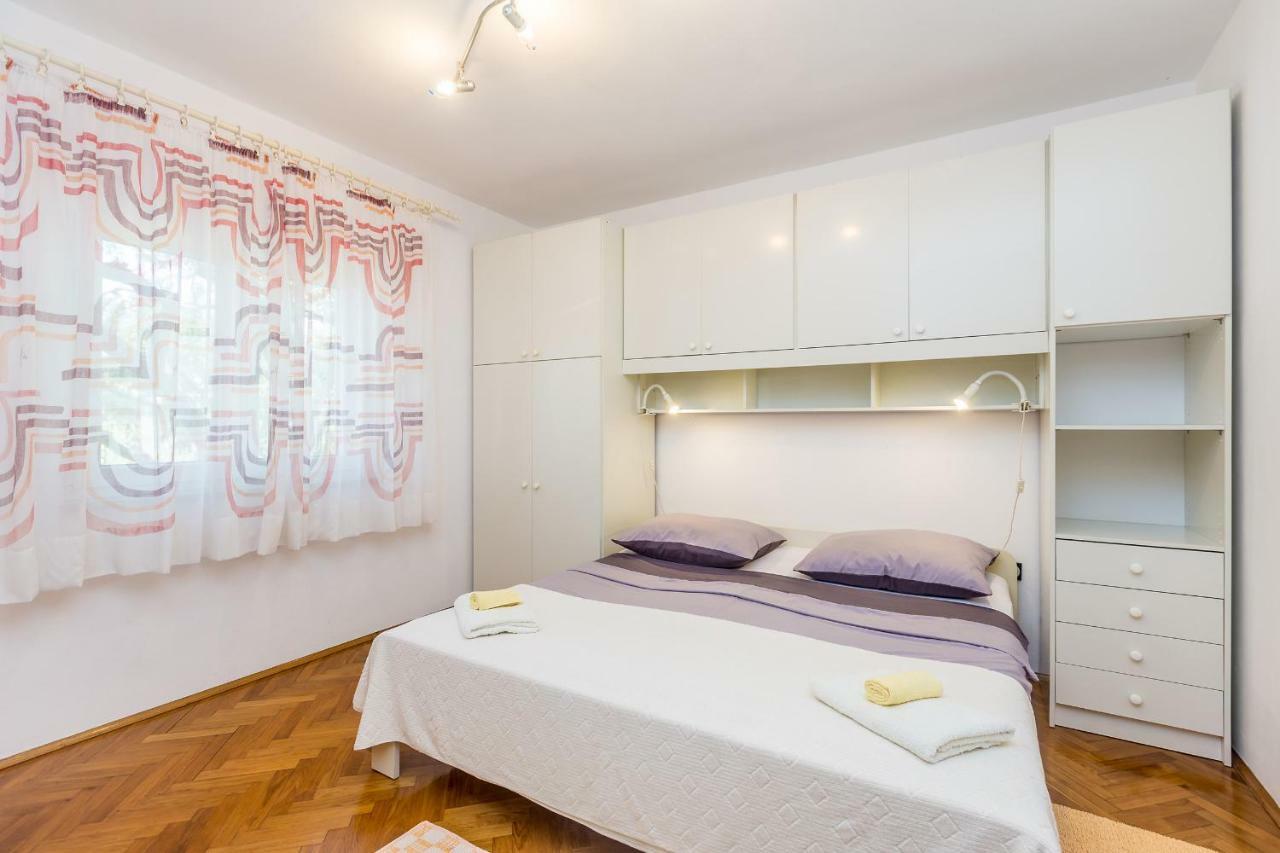 Apartments Marica Skrbcici Екстер'єр фото